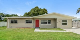 3320 33rd Street West 3320 33rd Street West Photo Gallery 1