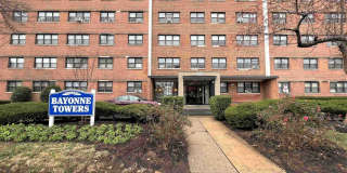 1225 KENNEDY BLVD 1225 KENNEDY BLVD Photo Gallery 1