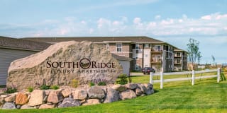South Ridge Apartments South Ridge Apartments Photo Gallery 1