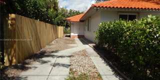 5723 SW 9th Ter 5723 SW 9th Ter Photo Gallery 1