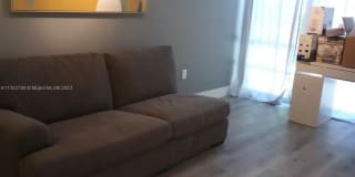 17620 Atlantic Blvd Apt 210 17620 Atlantic Blvd Apt 210 Photo Gallery 1