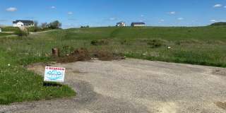 45619 Laura Dr 45619 Laura Dr Photo Gallery 1