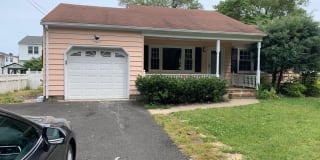 617 Garfield Avenue 617 Garfield Avenue Photo Gallery 1