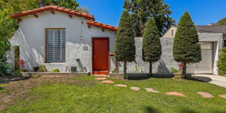 311 N Doheny Dr 311 N Doheny Dr Photo Gallery 1