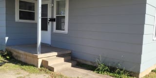 714 W RUSH 714 W RUSH Photo Gallery 1