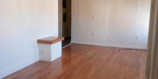 130 West King Street - Apt B 130 West King Street - Apt B Photo Gallery 1