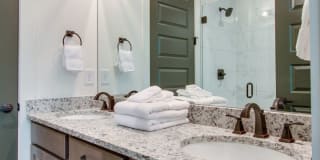 1027 E Trinity Ln 1027 E Trinity Ln Photo Gallery 1
