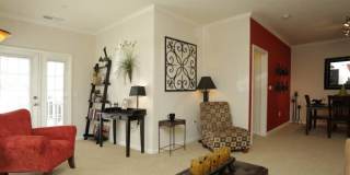 2975 Continental Colony Pkwy SW 2975 Continental Colony Pkwy SW Photo Gallery 1