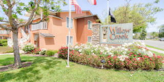 Willow Creek Apartments Willow Creek Apartments Photo Gallery 1