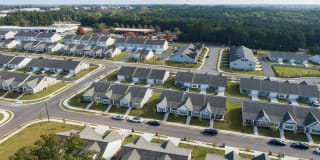 The Cottages at Ridge Pointe The Cottages at Ridge Pointe Photo Gallery 1