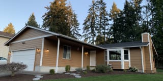 8416 167th Street Court East 8416 167th Street Court East Photo Gallery 1