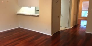 202 E 45th Unit 304 202 E 45th Unit 304 Photo Gallery 1