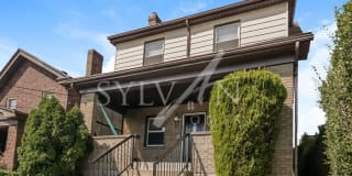 2928 Knowlson Avenue 2928 Knowlson Avenue Photo Gallery 1