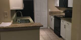 4179 N Haverhill Rd #605 4179 N Haverhill Rd #605 Photo Gallery 1