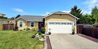4937 Enetai Ave NE 4937 Enetai Ave NE Photo Gallery 1