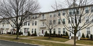 31 Greenridge Avenue 31 Greenridge Avenue Photo Gallery 1