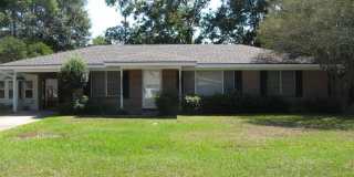 705 Auburn Dr. 705 Auburn Dr. Photo Gallery 1