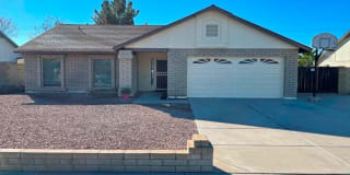 8803 W Seldon Ln 8803 W Seldon Ln Photo Gallery 1