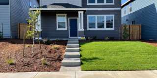 5008 NE 24th Ave 5008 NE 24th Ave Photo Gallery 1