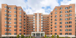 3130 Wisconsin Avenue 3130 Wisconsin Avenue Photo Gallery 1