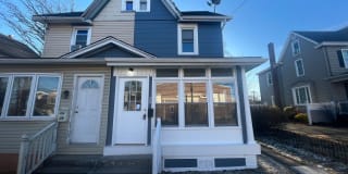 28 Chapel Ave 28 Chapel Ave Photo Gallery 1