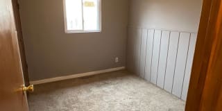 3759 Glenfield Rd 3759 Glenfield Rd Photo Gallery 1