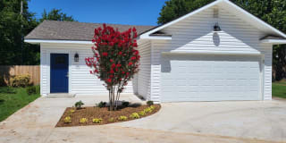 409 S. University Dr 409 S. University Dr Photo Gallery 1