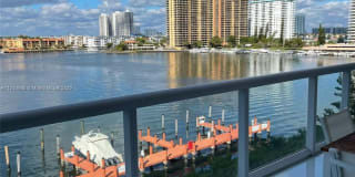 17050 N Bay Rd 17050 N Bay Rd Photo Gallery 1