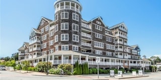 53 Conanicus Avenue 53 Conanicus Avenue Photo Gallery 1
