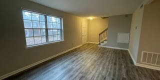 10939 Park Rd 10939 Park Rd Photo Gallery 1