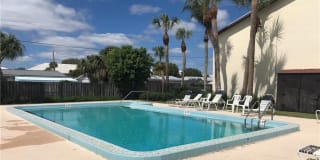 250 SE Four Winds Drive 250 SE Four Winds Drive Photo Gallery 1