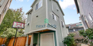 2618 E Union St 2618 E Union St Photo Gallery 1