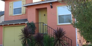 2910 Clinton Ave 2910 Clinton Ave Photo Gallery 1