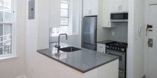 300 E 66th St 300 E 66th St Photo Gallery 1