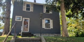 2107 E Locust 2107 E Locust Photo Gallery 1