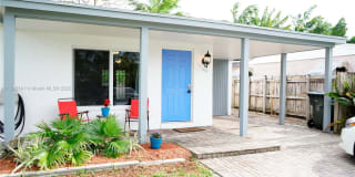 200 NW 51st Ct 200 NW 51st Ct Photo Gallery 1