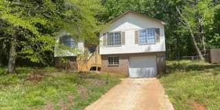 Four bedroom one and a half bath home for lease Four bedroom one and a half bath home for lease Photo Gallery 1