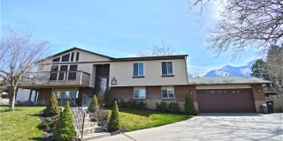 9811 S Cameron Pl 9811 S Cameron Pl Photo Gallery 1