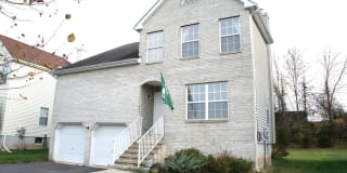 30 RICHARDS RD 30 RICHARDS RD Photo Gallery 1