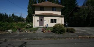 614 11th ave SE, unit A 614 11th ave SE, unit A Photo Gallery 1