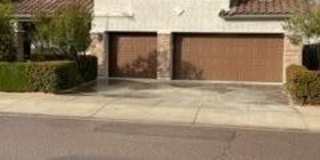 8516 S 55TH Drive 8516 S 55TH Drive Photo Gallery 1