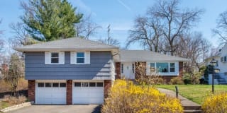 60 Churchill Dr 60 Churchill Dr Photo Gallery 1