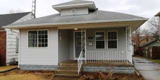 909 E. Fairview 909 E. Fairview Photo Gallery 1