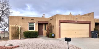 5776 Manzanillo Loop NE 5776 Manzanillo Loop NE Photo Gallery 1