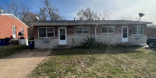 3956 Sims Ave 3956 Sims Ave Photo Gallery 1
