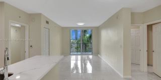 17100 N Bay Rd 17100 N Bay Rd Photo Gallery 1