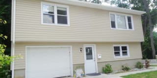 48 Webster Ave 48 Webster Ave Photo Gallery 1