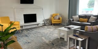 1759 South Jackson Avenue 1759 South Jackson Avenue Photo Gallery 1