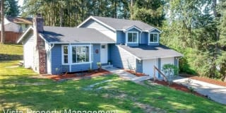 9104 158th St E. 9104 158th St E. Photo Gallery 1
