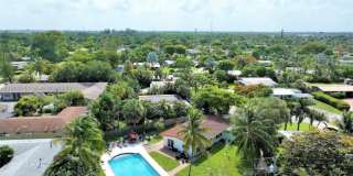 332 NW 26th Ct 332 NW 26th Ct Photo Gallery 1